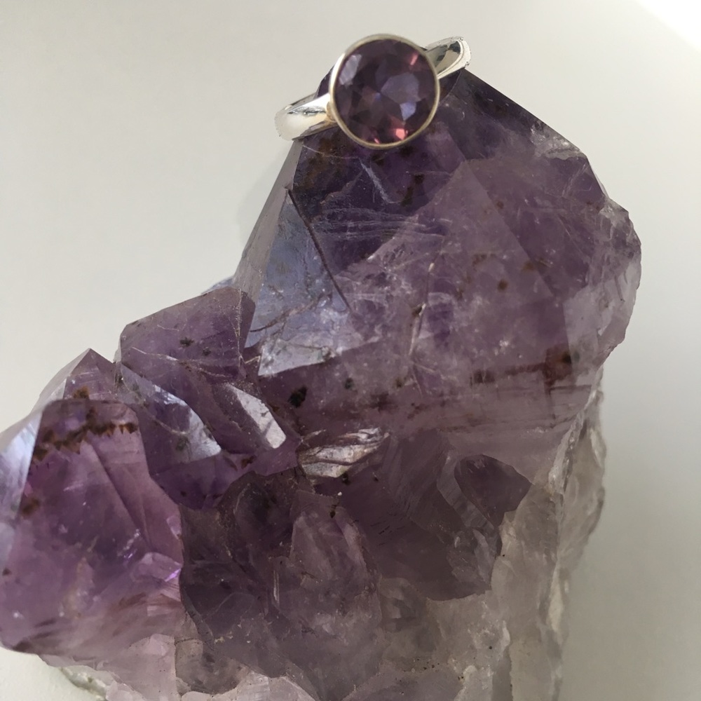 Amethyst crystal Ring